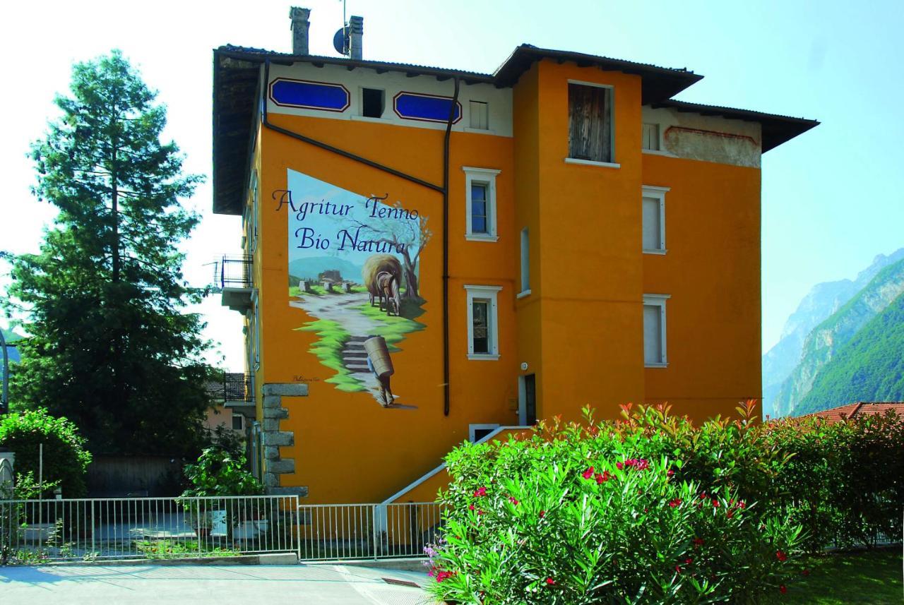 Agritur Tenno Cantina Bio Natura Bagian luar foto
